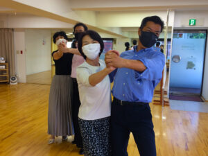東京の社交ダンスには珍しい独自カリキュラム