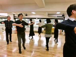 東京の社交ダンス教室～レギュラークラスの様子